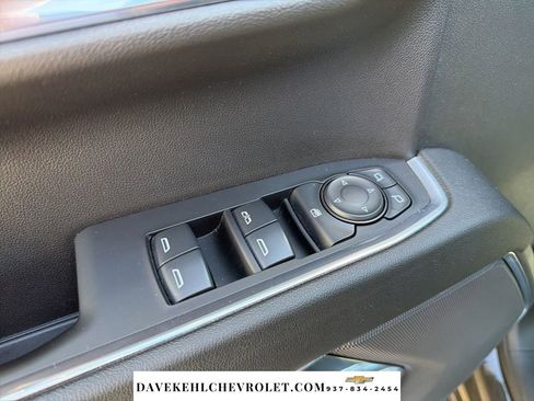 Used 2023 Chevrolet Silverado 1500 LT AWD/4WD image 10