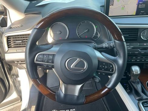 Used 2019 Lexus RX 350L AWD w/ Premium Package image 10