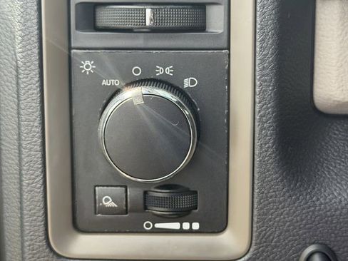 Used 2011 RAM 2500 ST w/ ST Popular Equipment Group image 19