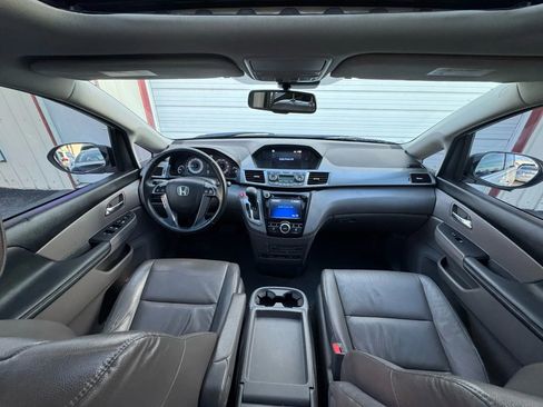 Used 2014 Honda Odyssey EX-L image 18