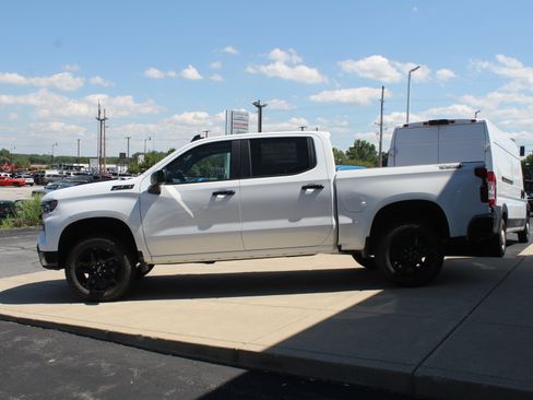 New 2026 Chevrolet Silverado 1500 LT Trail Boss w/ Convenience Package II AWD/4WD image 6