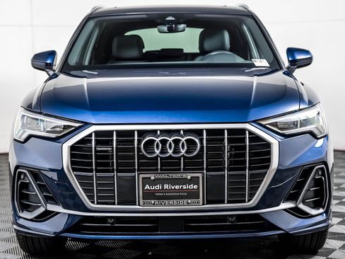 Used 2023 Audi Q3 2.0T Premium w/ Convenience Package AWD/4WD image 9