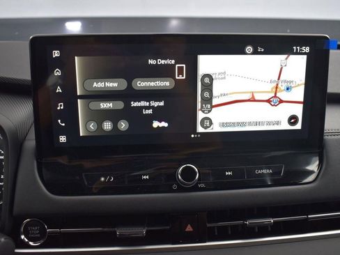 New 2025 Mitsubishi Outlander SE image 16