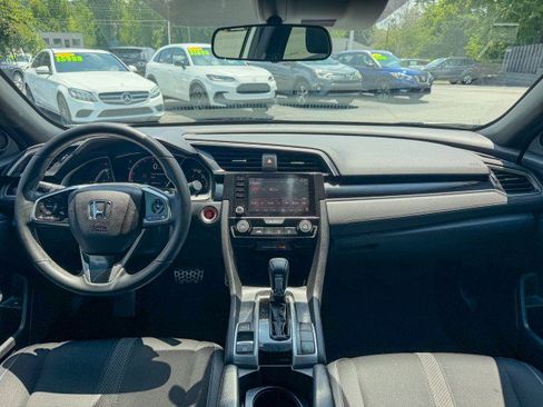 Used 2020 Honda Civic Sport image 7