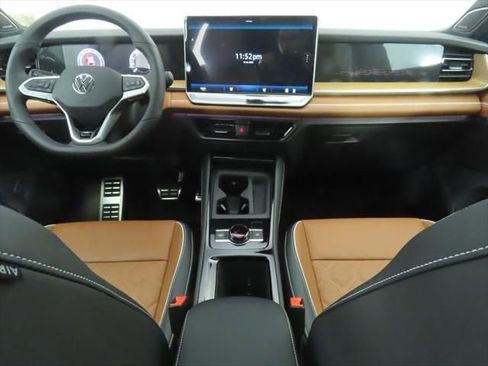 New 2026 Volkswagen Tiguan SEL R-Line image 13