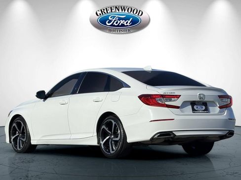Used 2019 Honda Accord Sport image 6