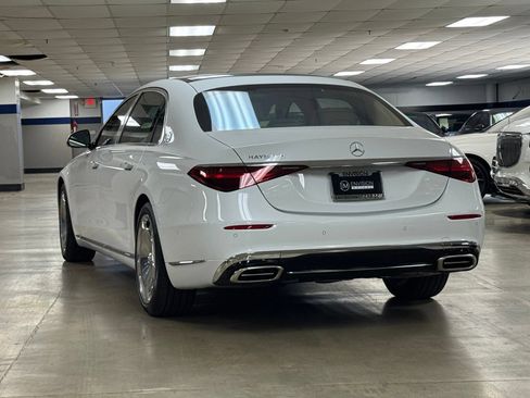 New 2026 Mercedes-Benz Maybach S 680 4MATIC image 8