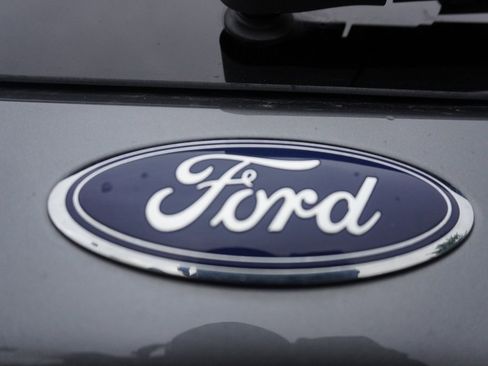 Certified 2025 Ford Explorer ST-Line w/ Premium Package image 34