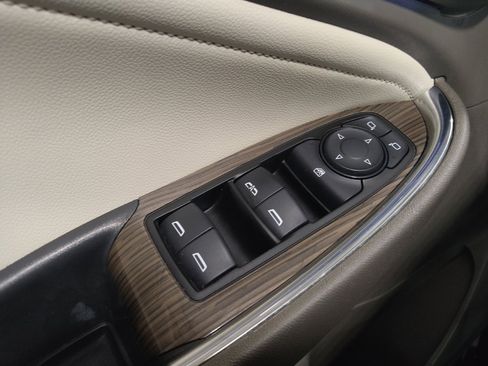 Used 2022 Chevrolet Malibu Premier image 27