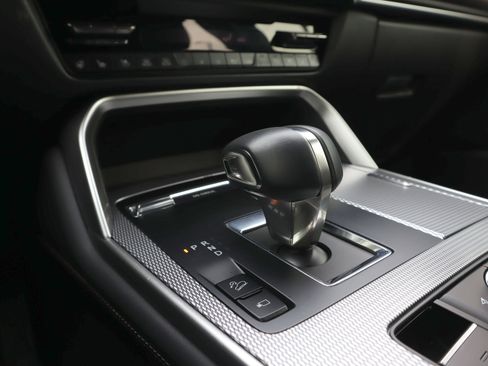 Certified 2025 MAZDA CX-70 3.3 Turbo w/ Premium Plus Pkg image 14