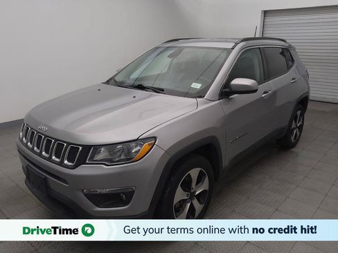 Used 2019 Jeep Compass Latitude w/ Cold Weather Group AWD/4WD image 1