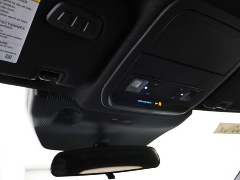 Used 2025 Ford Explorer ST-Line image 13