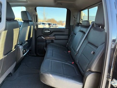 Used 2022 GMC Sierra 2500 Denali image 18
