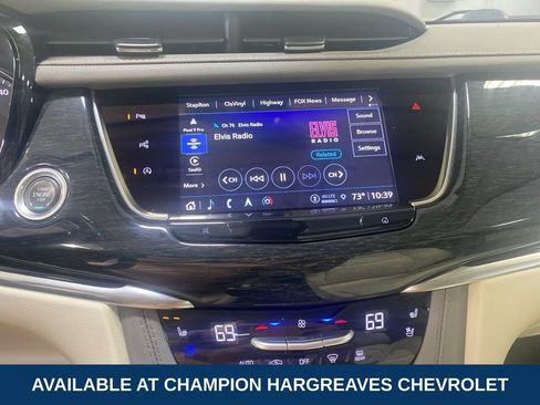 Used 2024 Cadillac XT6 Premium Luxury w/ Technology Package AWD/4WD image 17