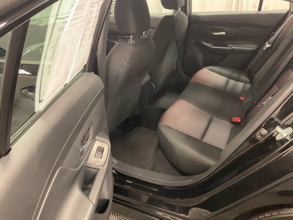 Used 2026 Nissan Sentra SR w/ Floor Mat Package FWD image 22