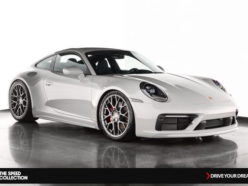 Used 2022 Porsche 911 Carrera S w/ Premium Package image 2