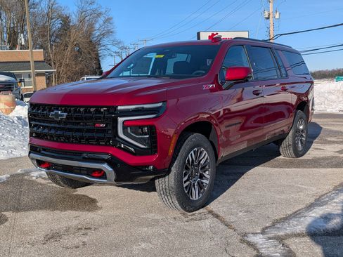 New 2026 Chevrolet Suburban Z71 w/ Comfort Package image 5