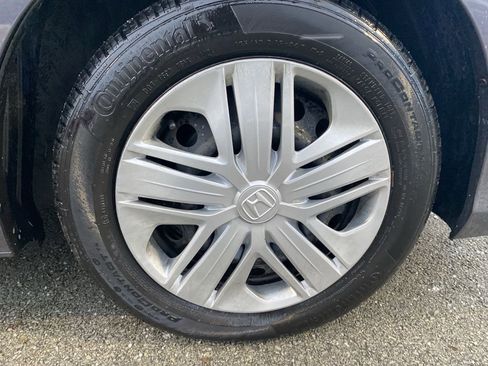 Used 2020 Honda Fit LX image 7