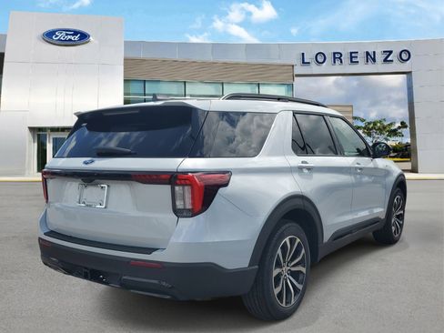 New 2026 Ford Explorer ST-Line RWD image 4