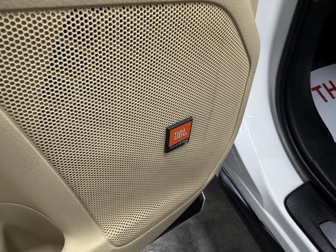 Used 2015 Toyota Highlander Limited Platinum image 15