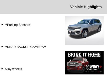 Used 2023 Jeep Grand Cherokee Laredo