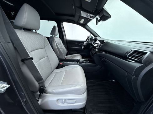 Used 2021 Honda Passport Touring image 15