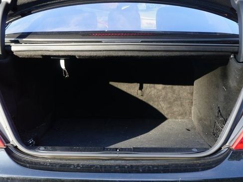 Used 2011 Mercedes-Benz S 550 image 27