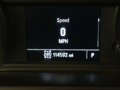 Used 2019 Chevrolet Silverado 1500 Custom Trail Boss AWD/4WD image 16