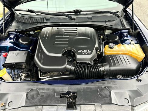 Used 2014 Dodge Charger SE image 21