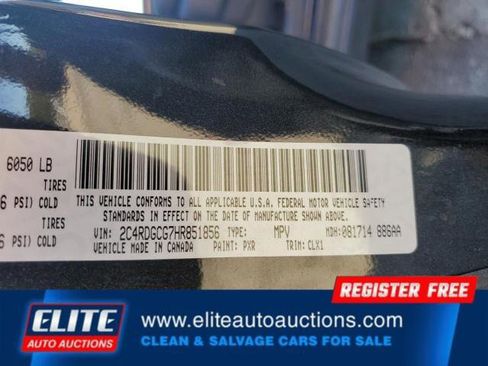 Used 2017 Dodge Grand Caravan SXT FWD image 25