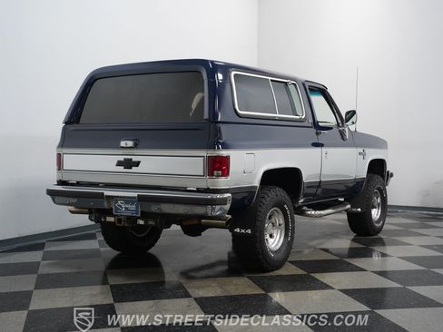 Used 1991 Chevrolet Blazer 4WD image 12