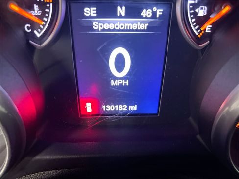 Used 2018 Jeep Wrangler Unlimited Sport S image 12