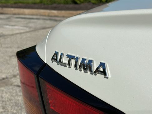 Certified 2019 Nissan Altima 2.5 SV AWD/4WD image 10