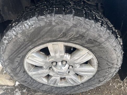 Used 2012 Ford F150 XLT w/ XLT Chrome Pkg image 7