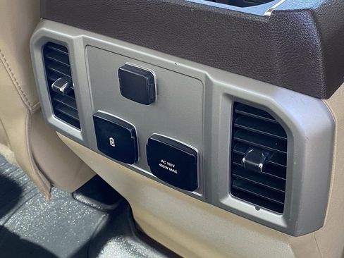 Used 2019 Ford F150 Lariat w/ Equipment Group 501A Mid image 15