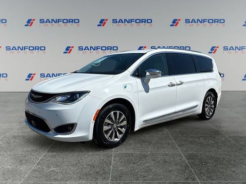 Used 2020 Chrysler Pacifica Limited w/ Advanced Safetytec Group FWD image 1