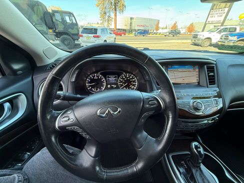 Used 2019 INFINITI QX60 Luxe w/ Sensory Package image 10
