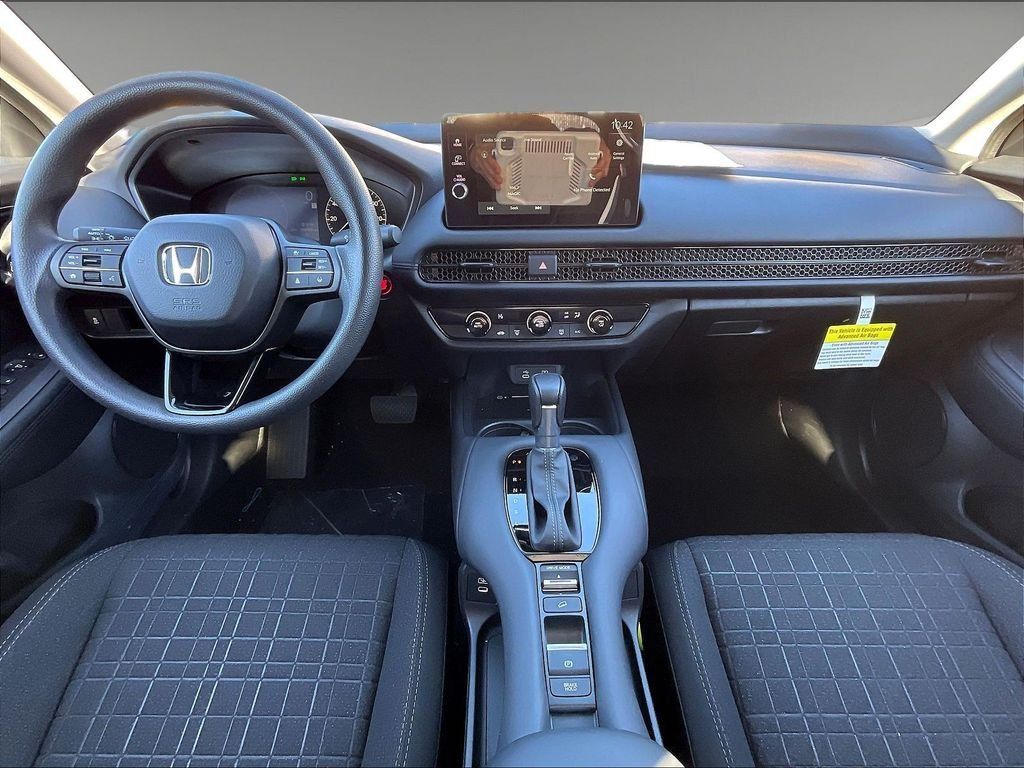 New 2026 Honda HR-V LX image 12