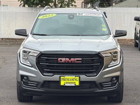 Used 2023 GMC Terrain SLT w/ Elevation Edition AWD/4WD image 6