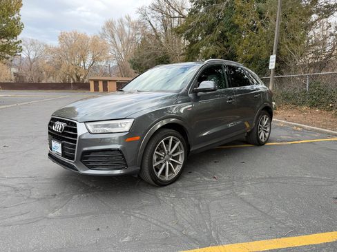 Used 2018 Audi Q3 2.0T Premium Plus image 4