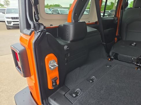 New 2026 Jeep Wrangler Unlimited Sport AWD/4WD image 89