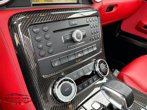 Used 2012 Mercedes-Benz SLS AMG image 25