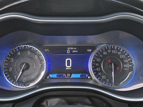Used 2015 Chrysler 200 C w/ Navigation & Sound Group I image 19