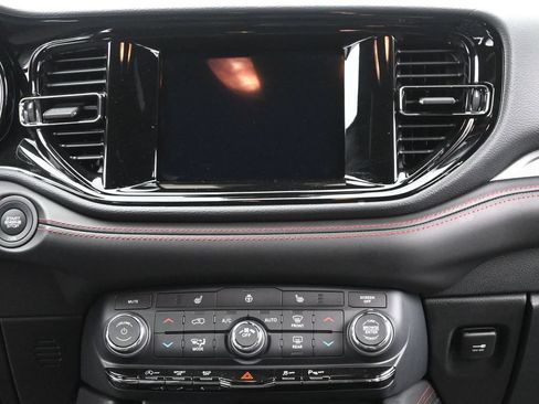 Used 2023 Dodge Durango GT w/ Blacktop Package AWD/4WD image 27