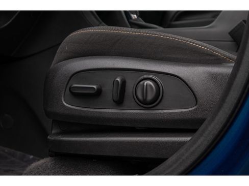 Used 2020 Chevrolet Equinox LT AWD/4WD image 16