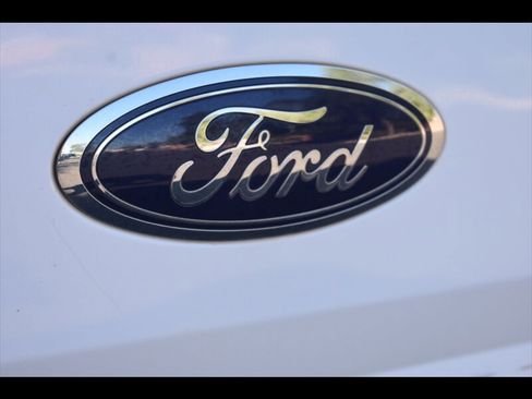 Used 2018 Ford F150 XLT w/ Max Trailer Tow Package image 51