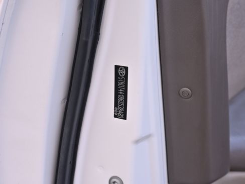 Used 2006 Toyota Tundra SR5 w/ All Weather Guard Pkg image 72