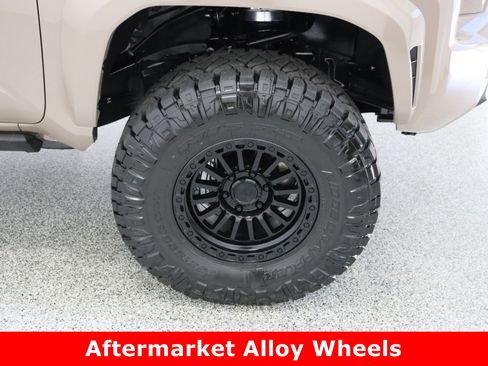 Used 2026 Toyota Tacoma TRD Sport image 5