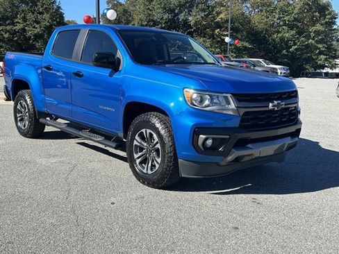 Used 2021 Chevrolet Colorado Z71 w/ Safety Package image 5