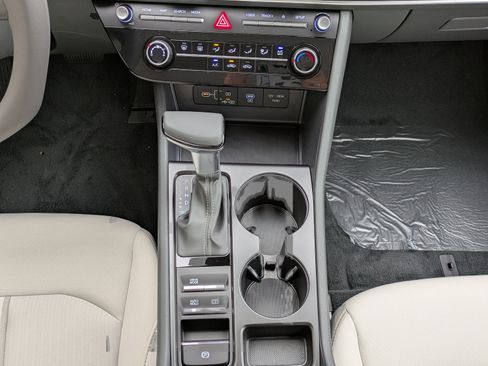 New 2026 Hyundai Sonata SE FWD image 19